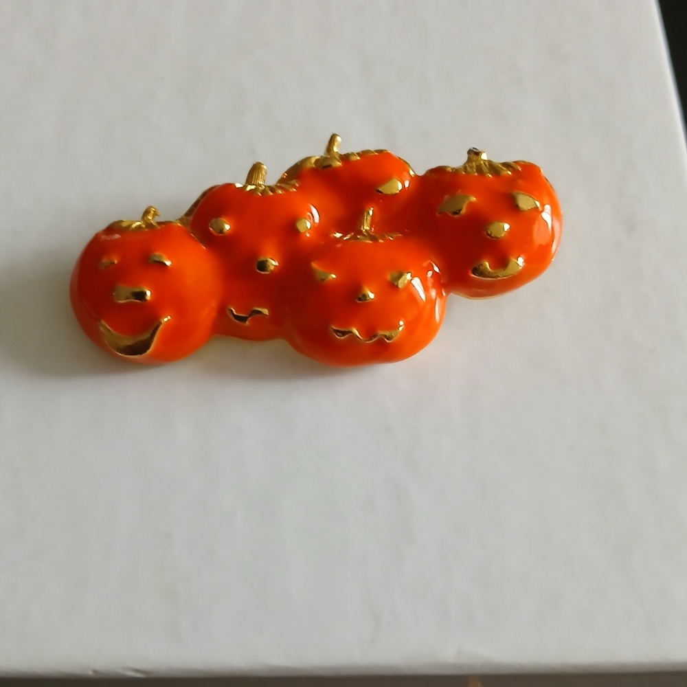 Orange Jack-o-Lantern Brooch